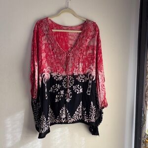 Shoreline Red and Black Patterned Blouse